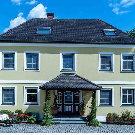 Appartementhof Stadler Pocking  Bagian luar foto